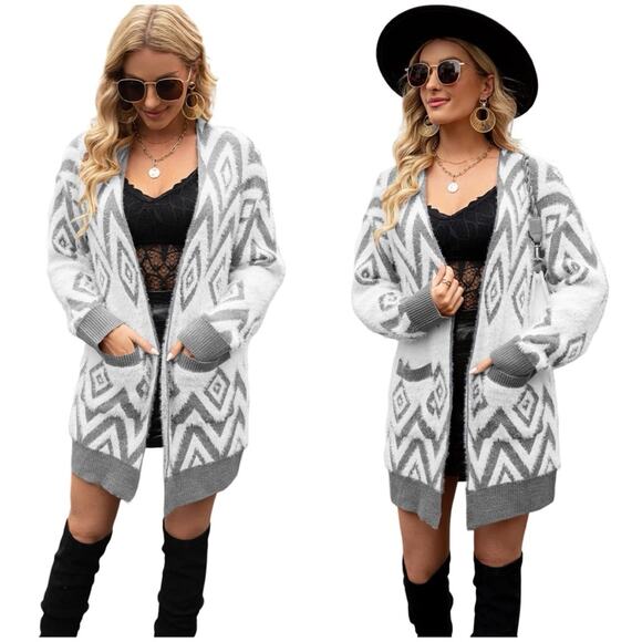 NWOT &Merci Cozy Mohair Grey and White Fuzzy Batik Print Cardigan SZ L$69 - Picture 2 of 10